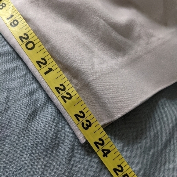 CHICO'S Fabulously Slimming Crop Khakis 1 Pants - Picture 13 of 13